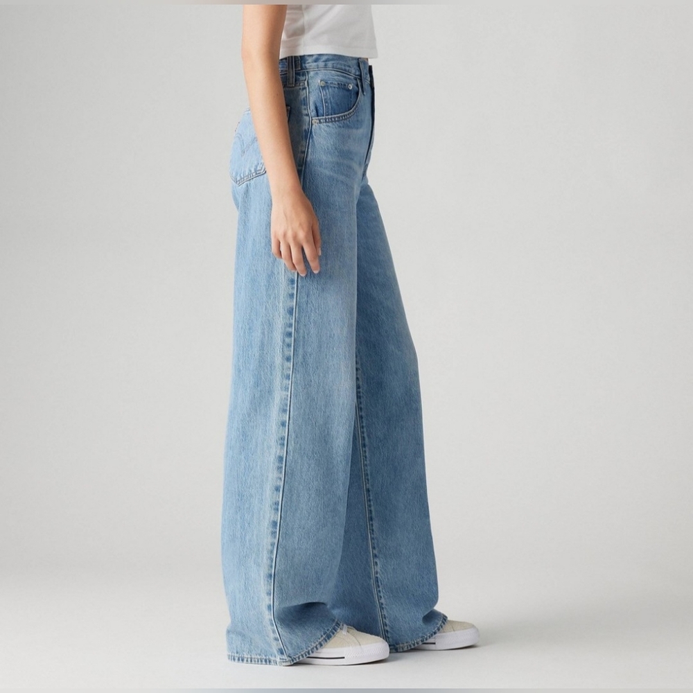 NEW! Levi's High Rise Cinch Baggy Jeans In Invested Indigo Size 30 - Picture 2 of 13